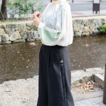 画像をギャラリービューアに読み込む, SOLD OUT 【着物生地袖切替リボンブラウス】